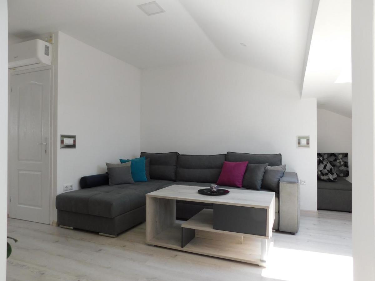 Tina Apartman Prnjavor Exterior foto